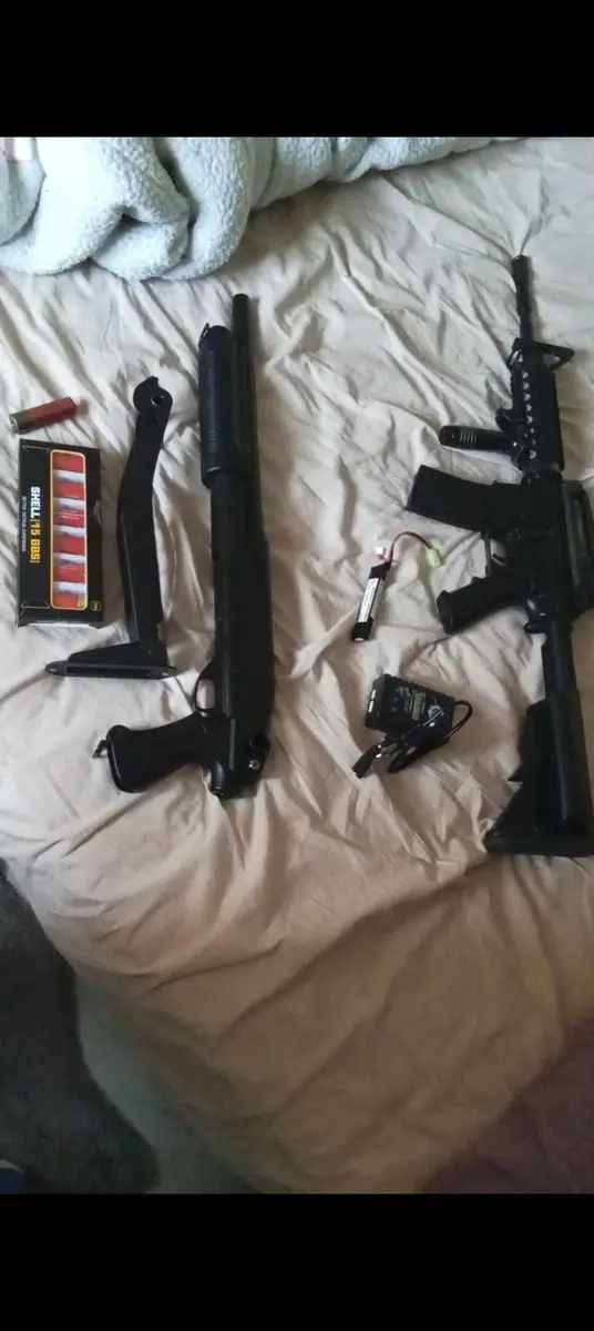 M4 Cyma y CM352 Cyma — imagen 1