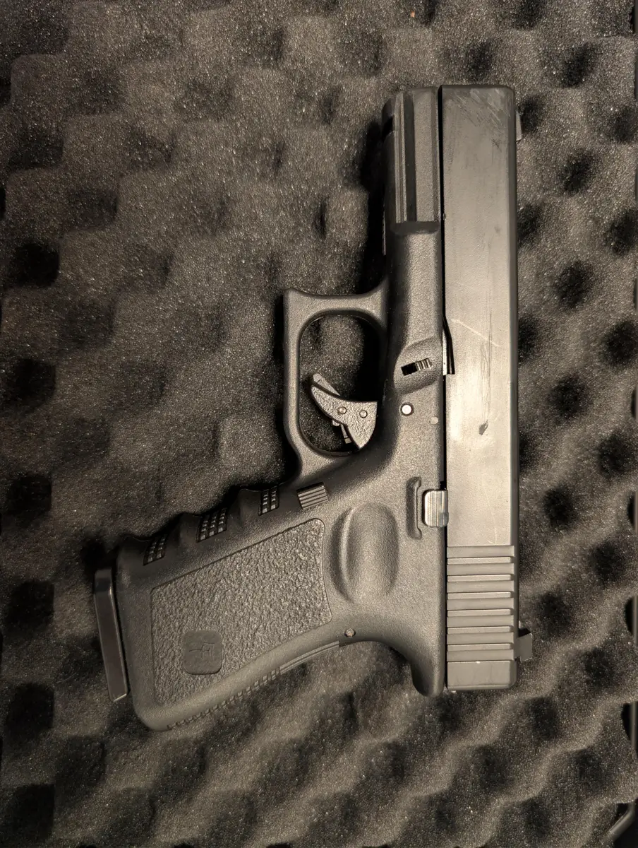 RÉPLICA GBB PISTOLA SAIGO G23 MK4 POLIMERO NEGRO (KJ WORKS) — imagen 1