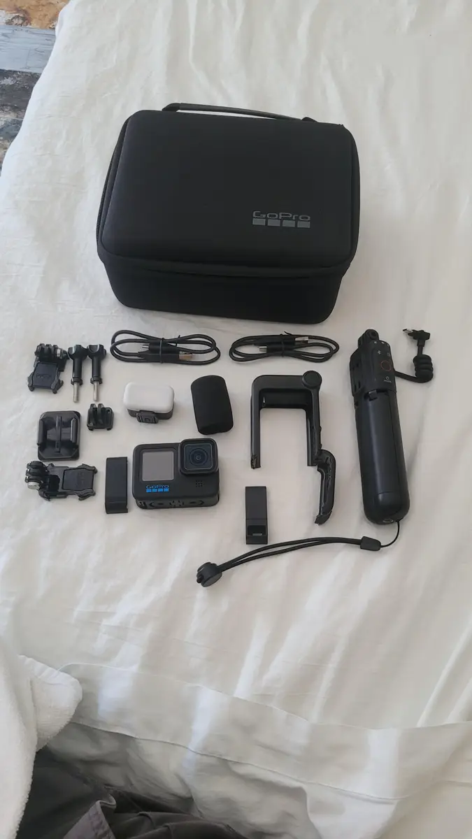 VENDO O CAMBIO POR REPLICA "GOPRO HERO BLACK 11 CREATOR EDITION" — imagen 1