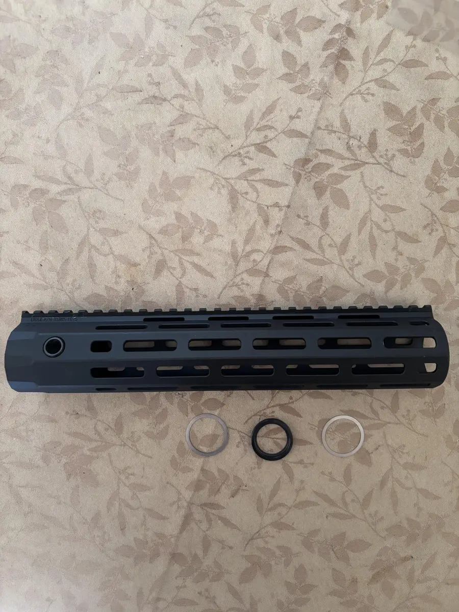 Guardamanos KAC URX4 Negro 10,75 pulgadas — imagen 1