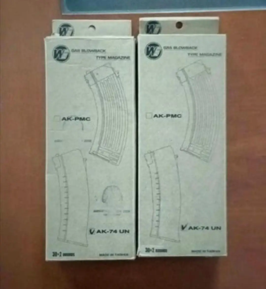 2 Cargadores gas WE para AK74 UN — imagen 1